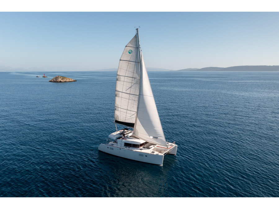 Photo #1 - Lagoon 450 Fly (Falco) en  - 20390