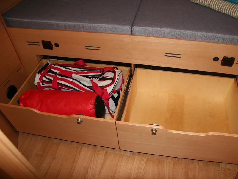 Platinum 989 Flybridge (Premiera) - 2