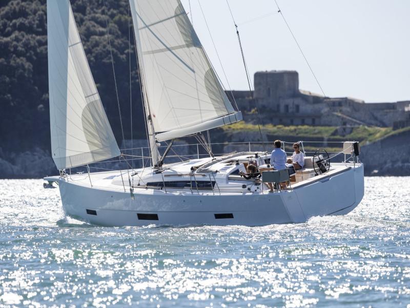 Photo #1 - Dufour 430 (AF-D430) in D-Marin Marina Lefkas - 25688