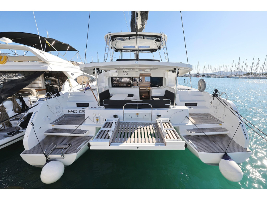 Photo #1 - Lagoon 46 (MAGIC DREAM) in D-Marin Dalmacija Marina - 12971