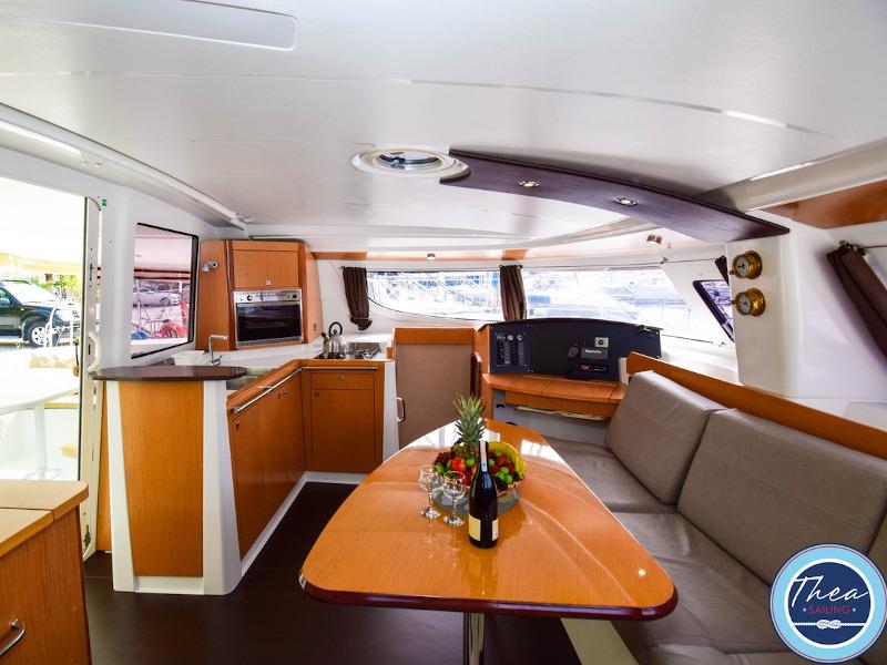 Interior image - 2
