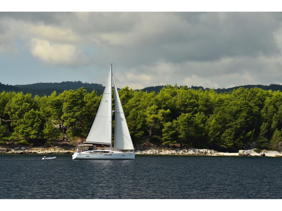 Photo #1 - Sun Odyssey 349 (Višnjica) en Ploče City Port - 8698