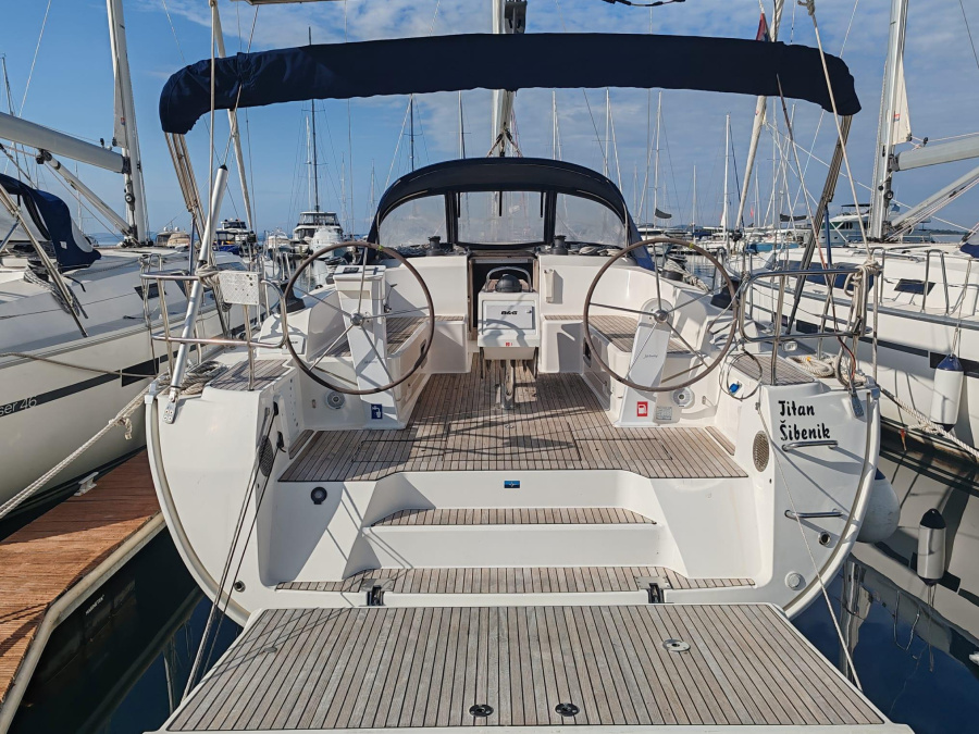 Photo #1 - Bavaria Cruiser 46 (Titan) in Marina - 14258