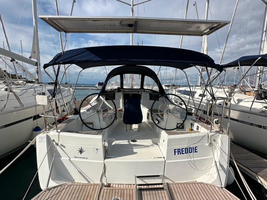 Photo #1 - Sun Odyssey 389 (Freddie) in Marina - 8615