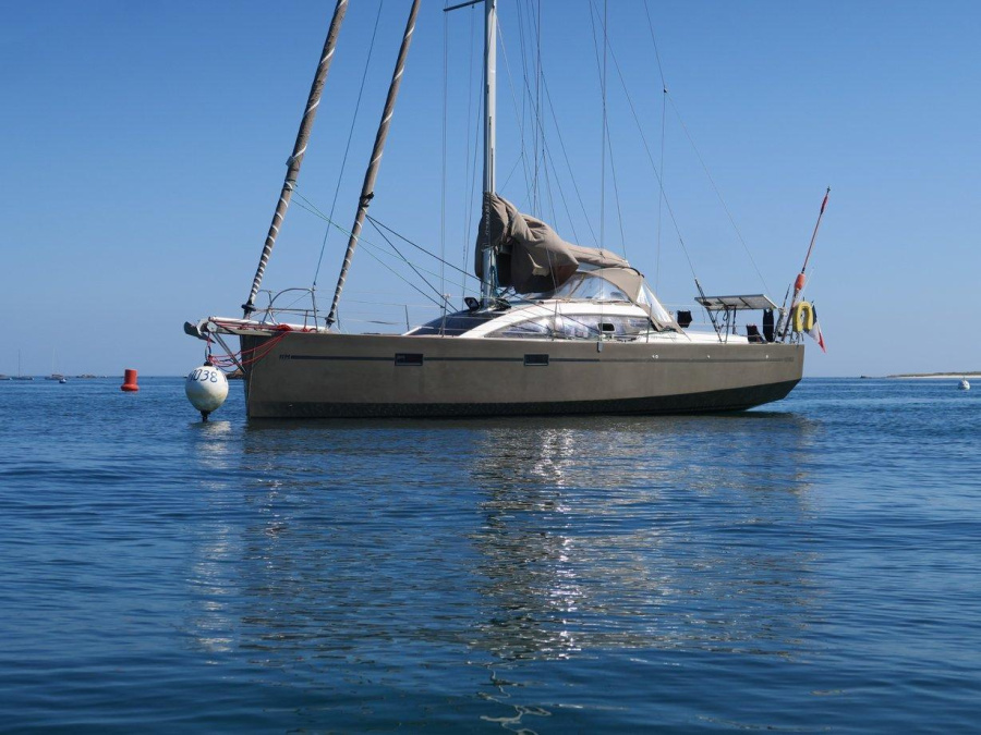 Main image - 0