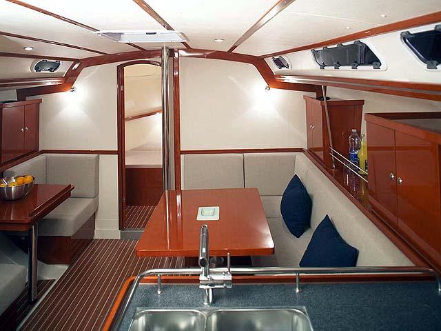 Interior image - 1