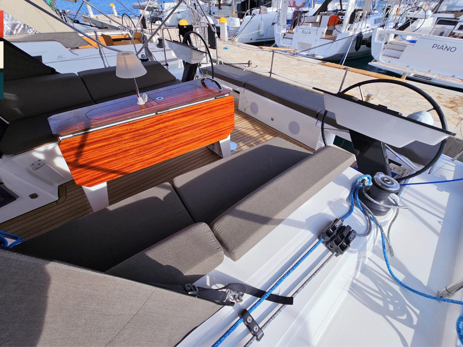 Dunya (A/C & gen) - 1