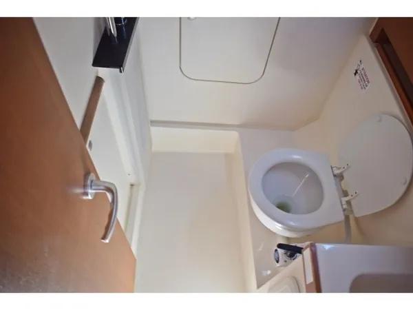 Interior image - 2