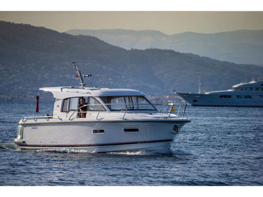 Photo #1 - Nimbus 305 Coupe (NAVA) in ACI Marina - 63965