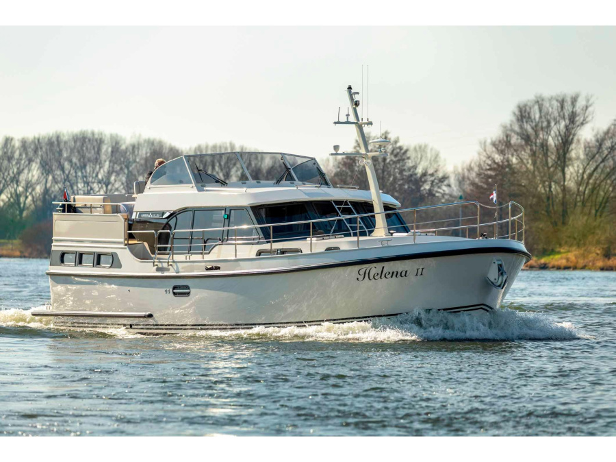Photo #1 - Linssen Grand Sturdy 40.0 AC (Helena II) in Jachthaven De Spaanjerd - 14098