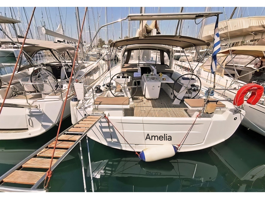 Photo #1 - Oceanis 51.1 Air Condition/Generator (Amelia) en Alimos Marina - 63999