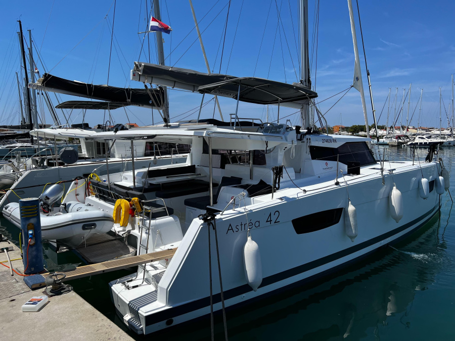 Photo #1 - Astréa 42 (E L I T E) in D-Marin Dalmacija Marina - 16515