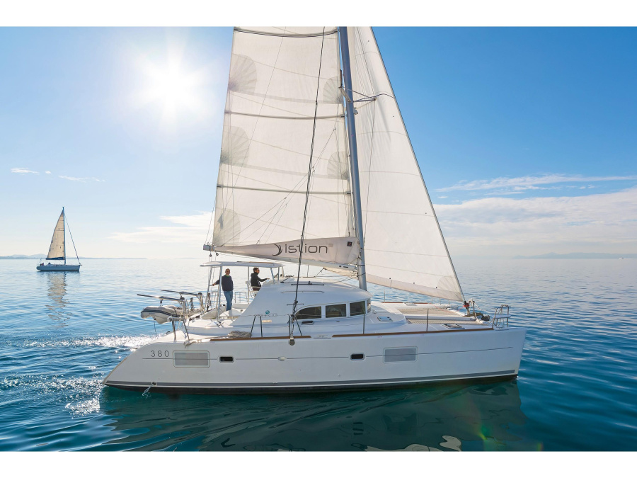 Photo #1 - Lagoon 380 S2 (Cataki) en Alimos Marina - 24036
