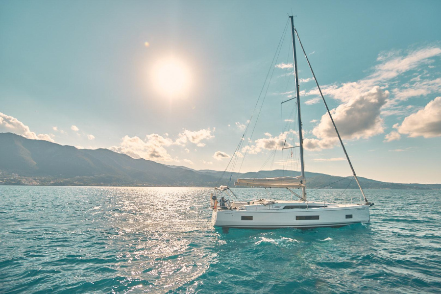 Vienna Princess | Bow Thruster, Solar Panel, 12 pax - 1