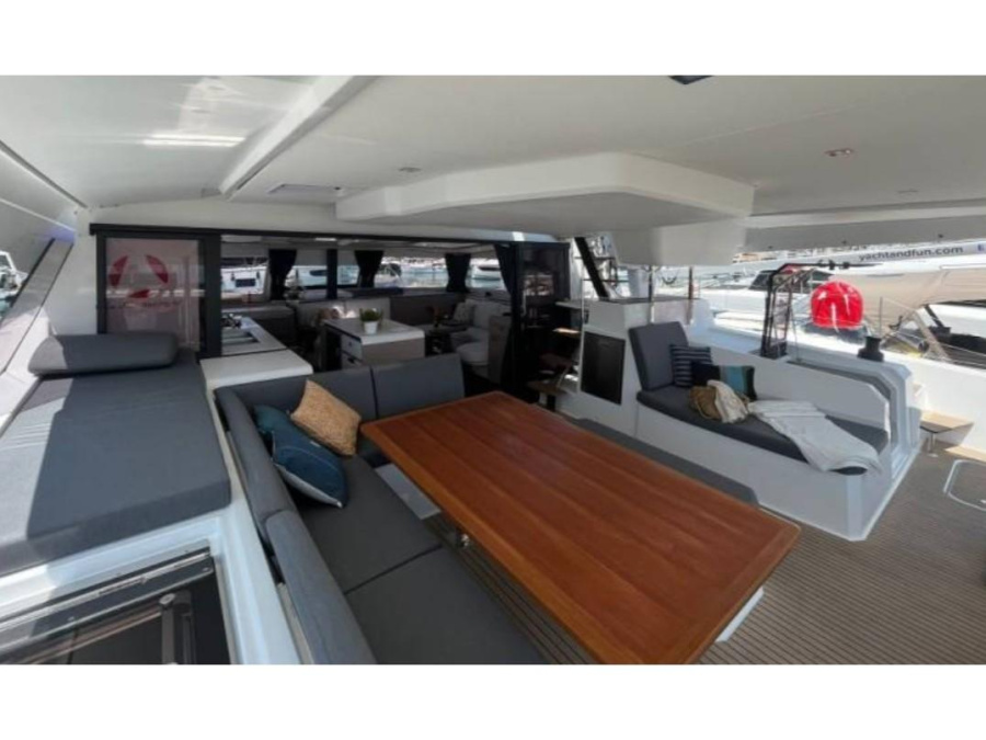 Photo #1 - Aura 51 (All Blue IV) en Alimos Marina - 65270