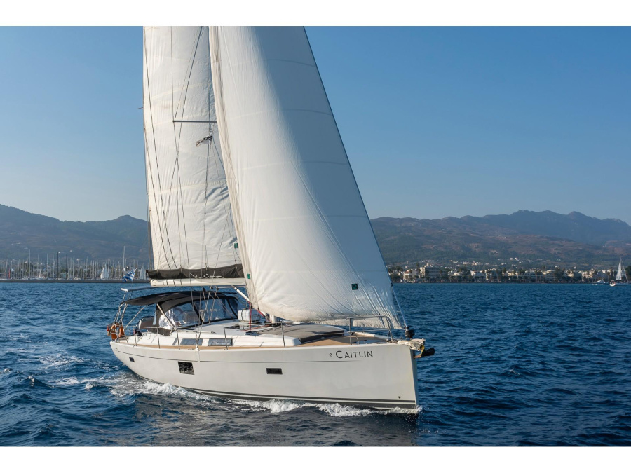 Photo #1 - Hanse 455 (Caitlin of Lorne) in Marina - 6223