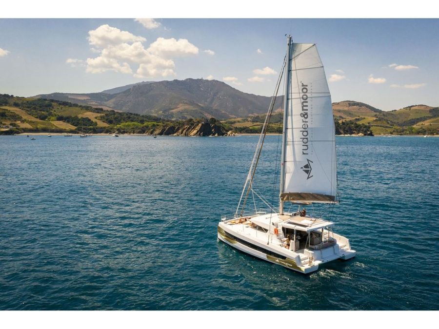 Photo #1 - Bali 4.2 (Sah Mat) in Yacht Club Mai - 18200
