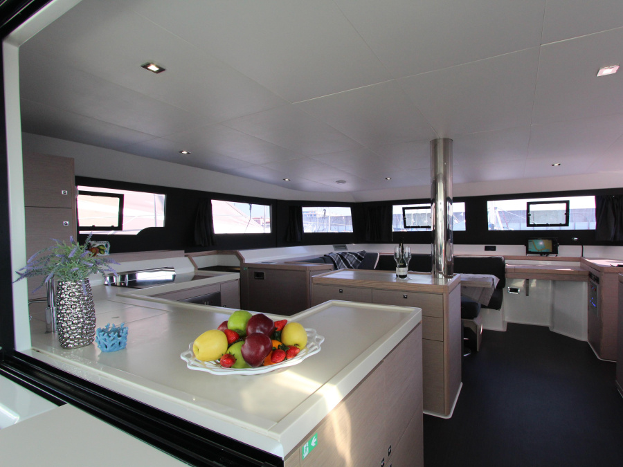 Interior image - 2