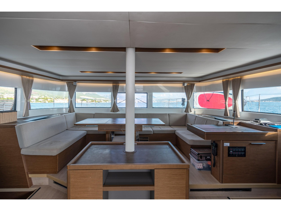 Interior image - 1