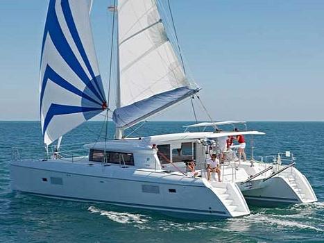 Photo #1 - Lagoon 421 (Gemini) en Port of Lefkas - 24643