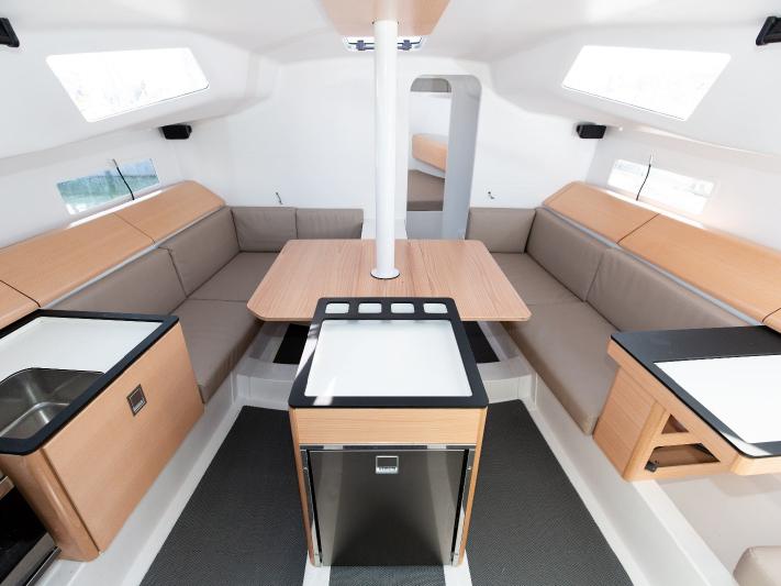 Interior image - 1