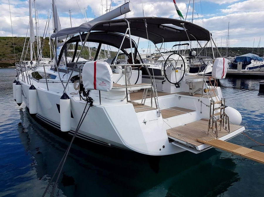 Photo #1 - Jeanneau 54 (BLUE DREAM) in Marina - 20029