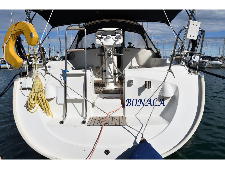 Photo #1 - Sun Odyssey 37 (Bonaca) in Marina - 21417
