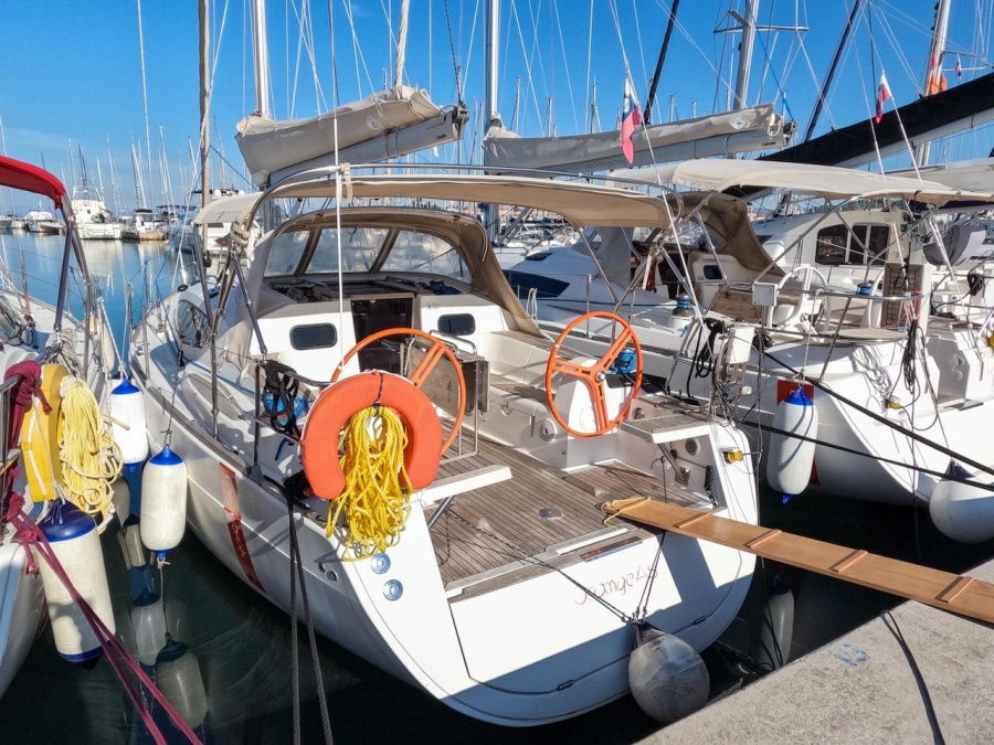 Photo #1 - Elan Impression 354 (Orange AS) in Marina - 21421