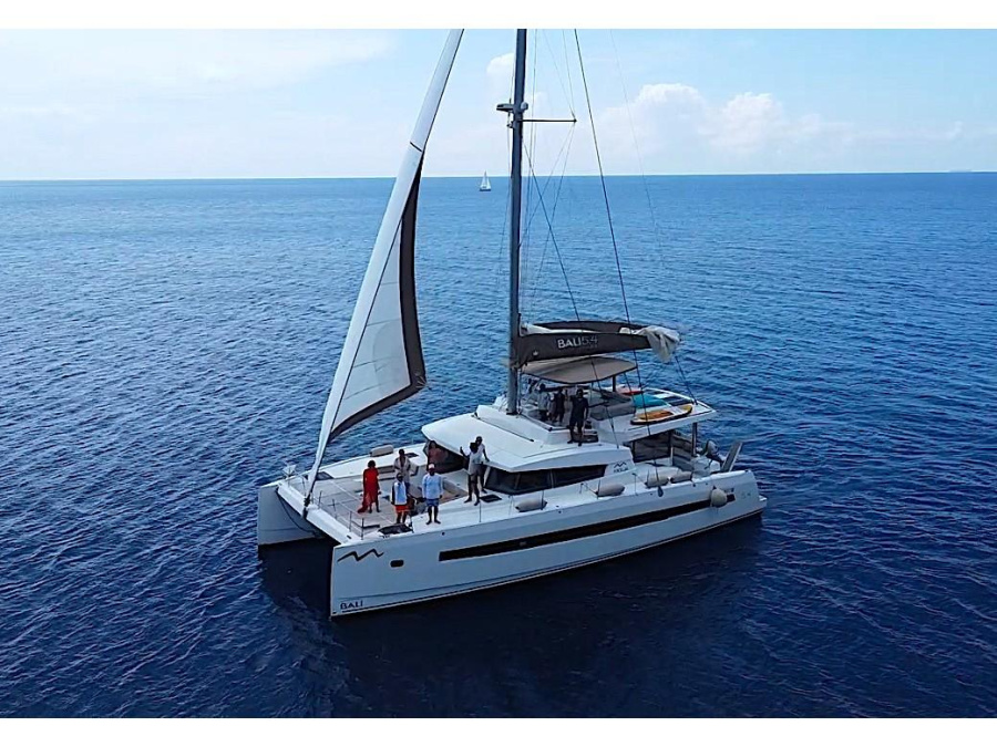 Photo #1 - Bali 5.4. (Sikelia) en Marina - 12768