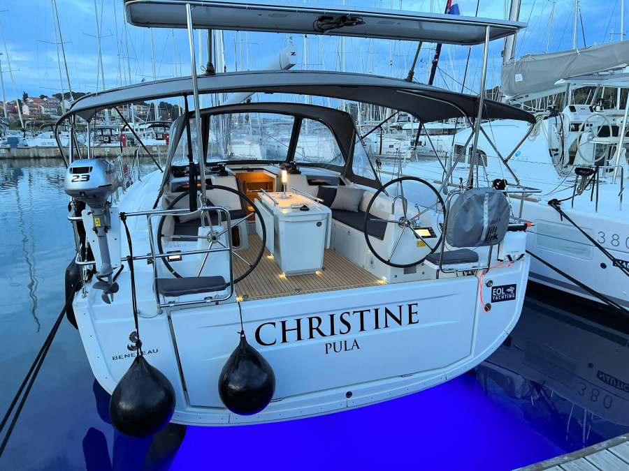 Photo #1 - Oceanis 40.1 (Christine) in Tehnomont Marina Veruda - 15874