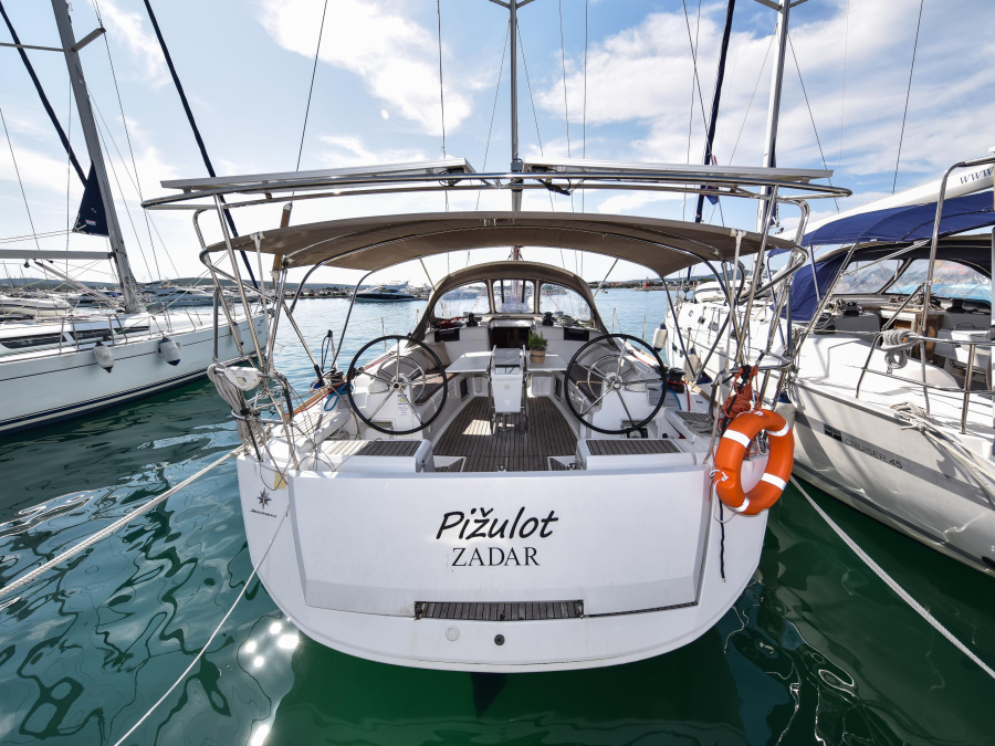 Photo #1 - Sun Odyssey 449 (Pižulot) in D-Marin Dalmacija Marina - 4257