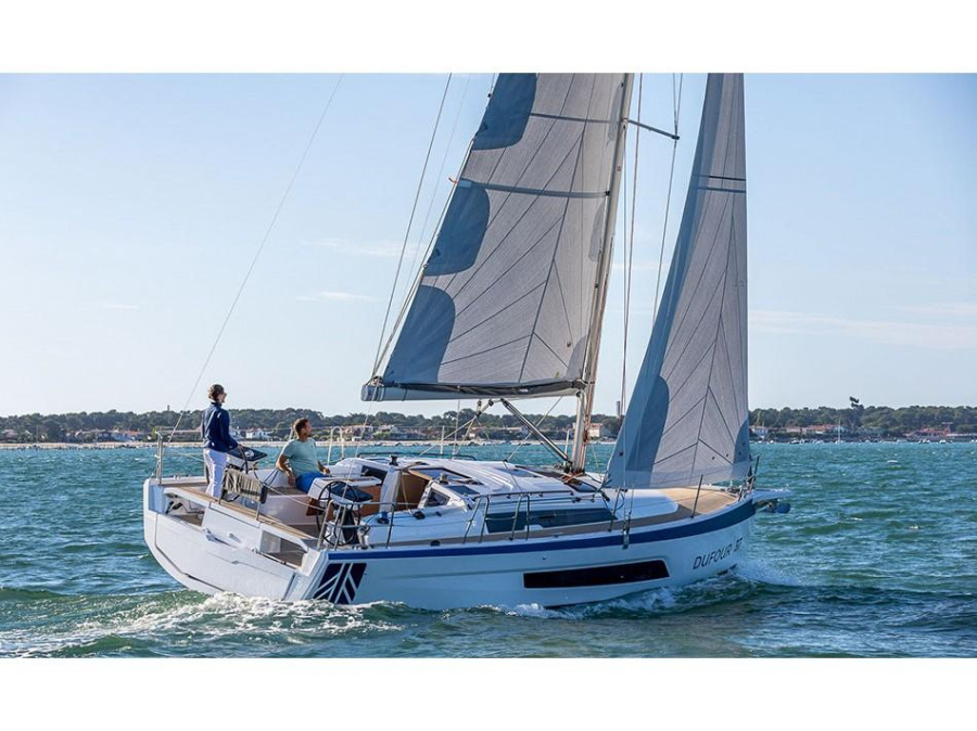 Photo #1 - Dufour 37 (Nica) in Marina - 20391