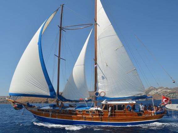 Photo #1 - Sailing Gulet Musandira (Musandira II) en Marina - 17307