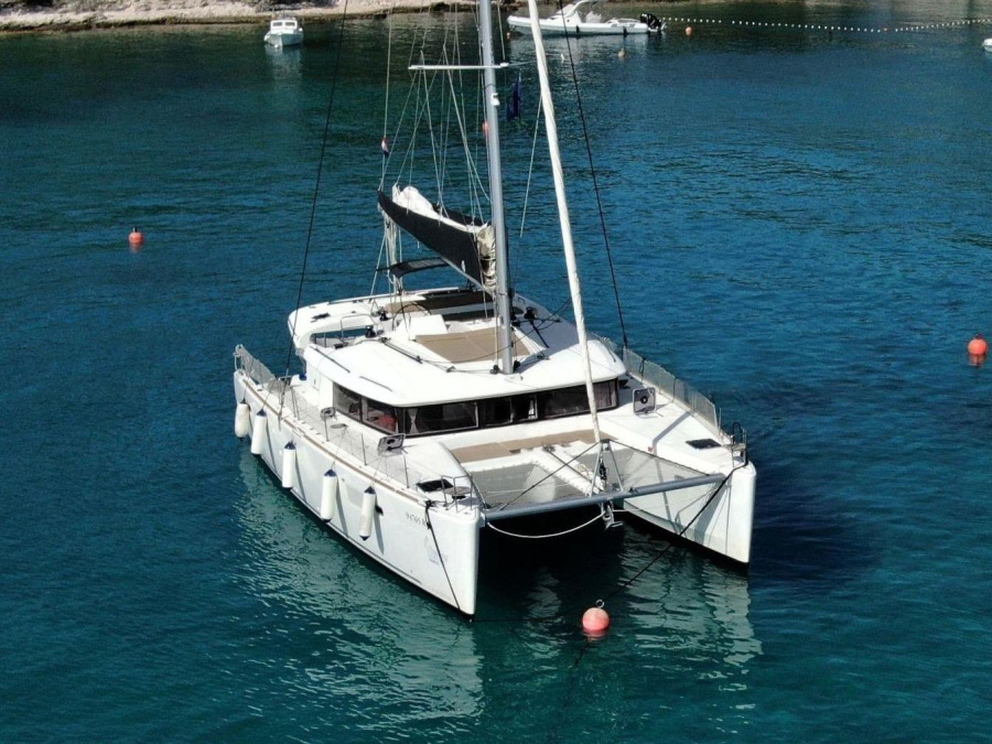 Photo #1 - Lagoon 450F (SAMOGON) in Rogač - 25744