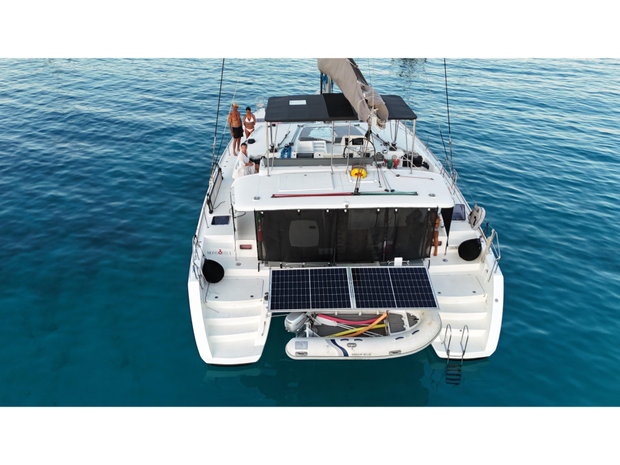 Photo #1 - Lagoon 450  Fly (A/C-Generator-Watermaker-SolarPanel) (Corona Borealis) in Marina di Nettuno - 16353