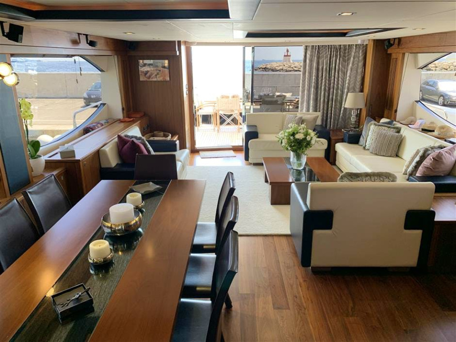 Interior image - 1
