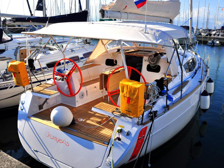 Photo #1 - Elan Impression 354 (Orange AS) en Marina - 21421
