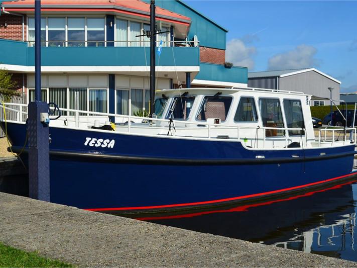 Photo #1 - Monty ank Trawler 9.5 (Tessa) in  - 21558
