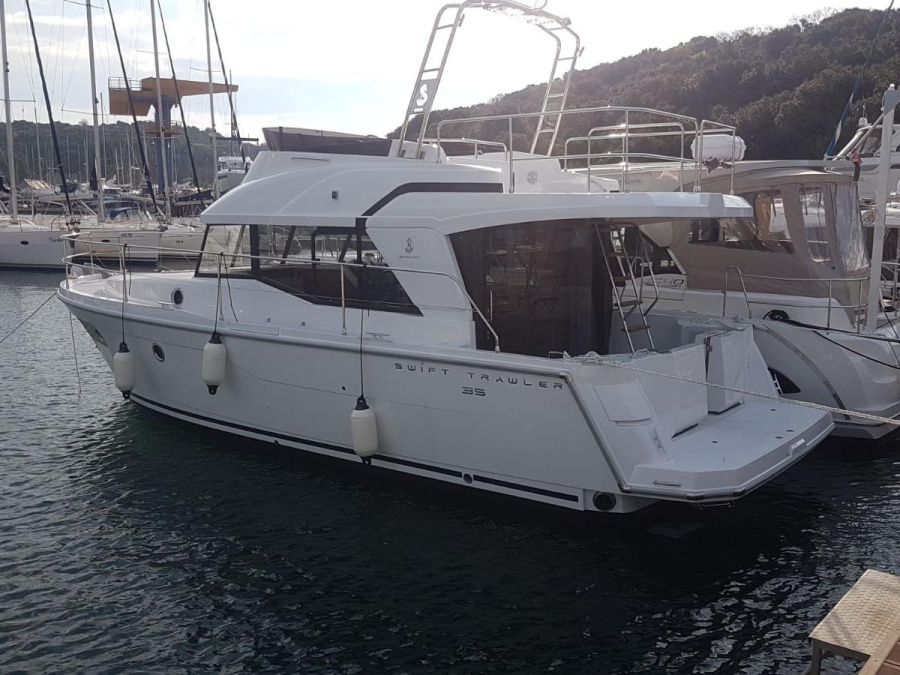 Photo #1 - Swift Trawler 35 (Fritz) en Tehnomont Marina Veruda - 20765