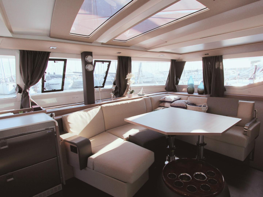 Interior image - 1