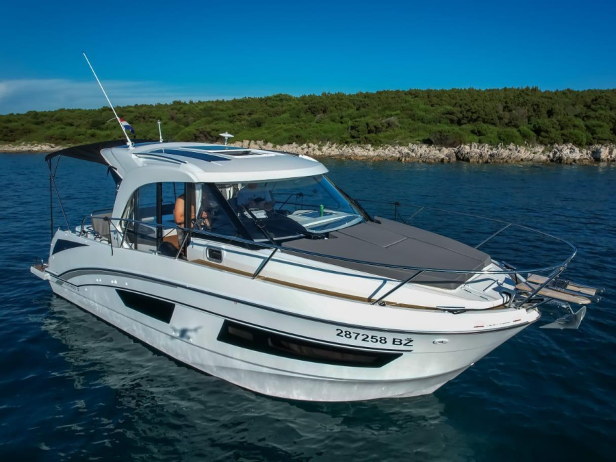 Photo #1 - Antares 9 OB (M & N) in D-Marin Borik - 22323