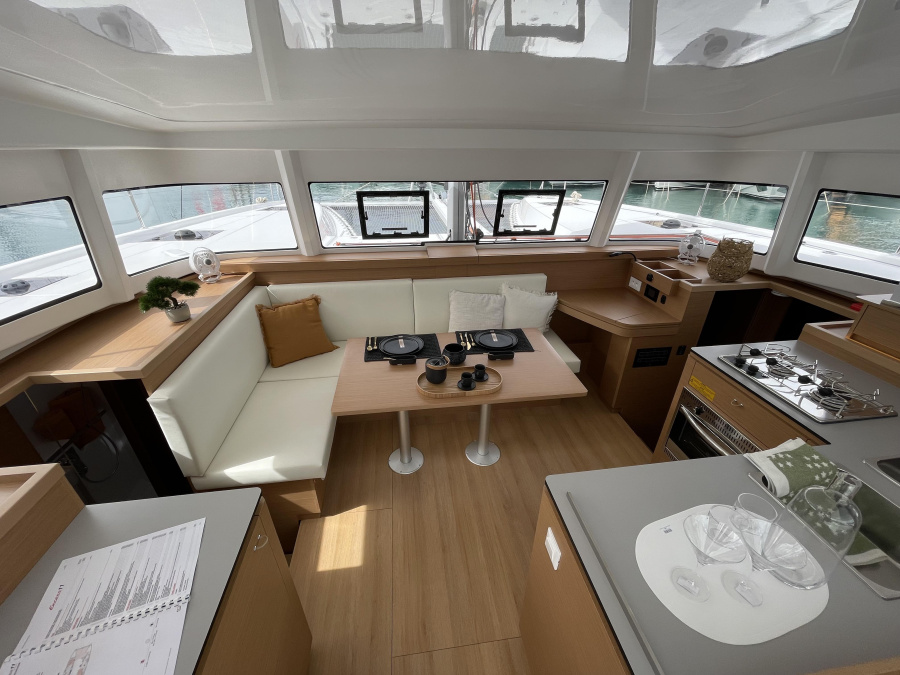 Interior image - 2