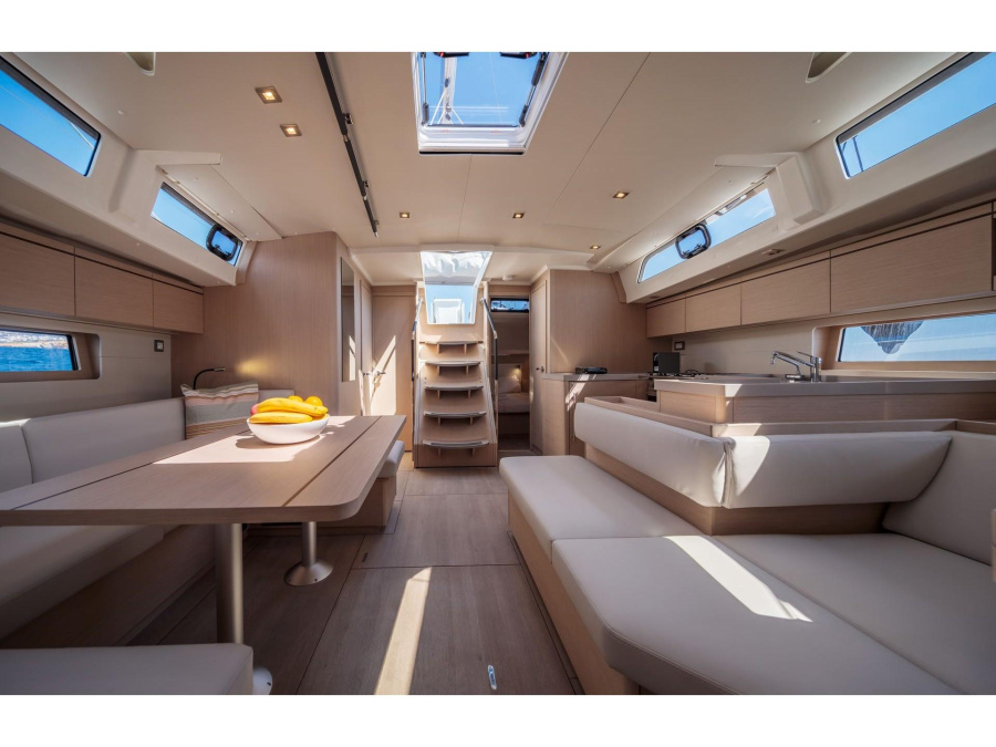 Interior image - 1