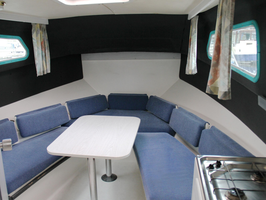 Interior image - 1