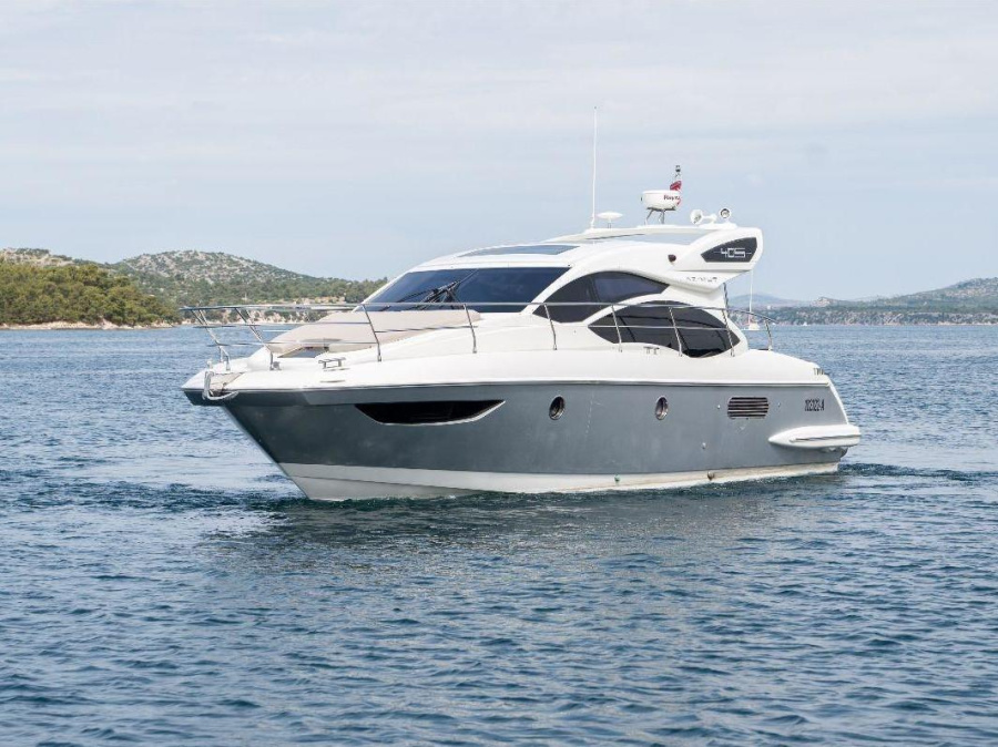 Photo #1 - Azimut 40 S (Eclipse II) en Marina Kremik - 23037