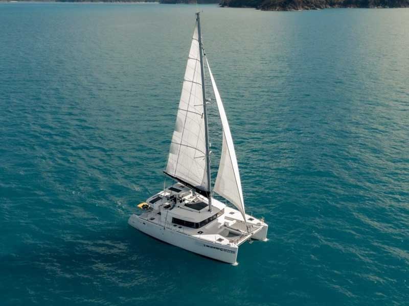 Photo #1 - Lagoon 450 (Tide Born) in Alimos Marina - 23388