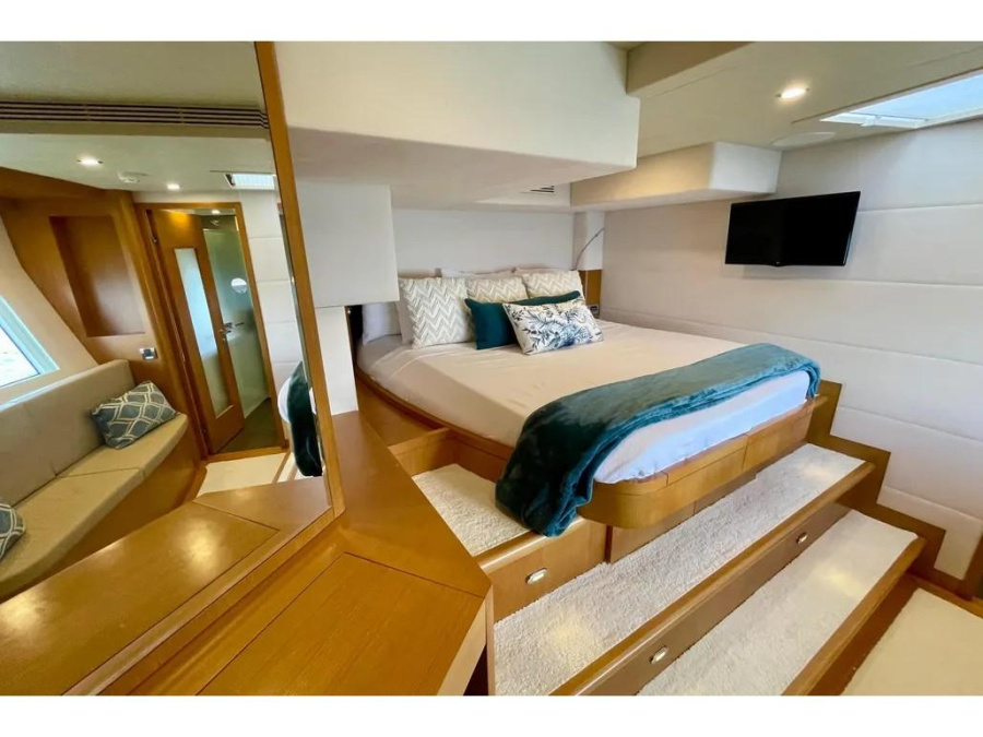 Interior image - 1