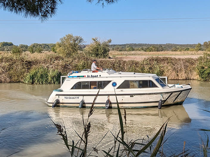 Photo #1 - Cirrus A (Cirrus A - Budget 4) in Port de plaisance de l'Houmeau - 62301