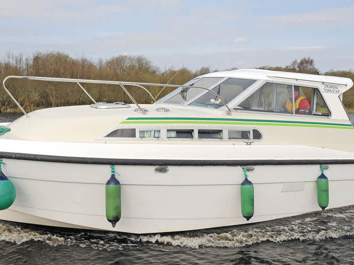 Photo #1 - Town Star (Town Star - Budget 1) en The Marina - 62471