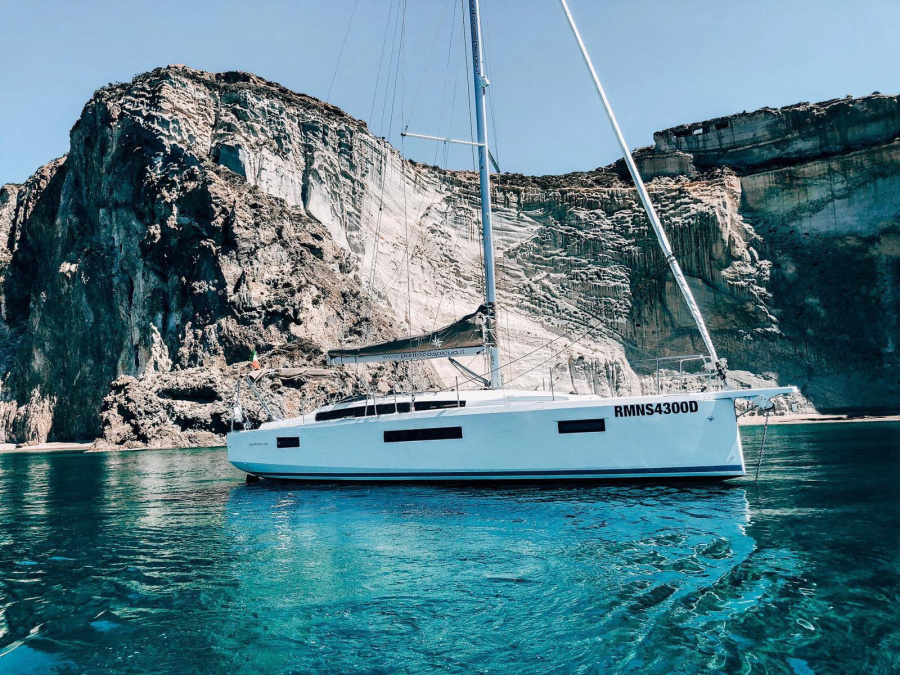 Photo #1 - Sun Odyssey 410 (Non è Mia) in Marina di Nettuno - 21887